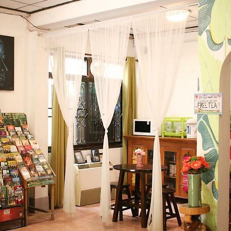 Oh My Bed Chiang Mai Hostel ภายนอก รูปภาพ