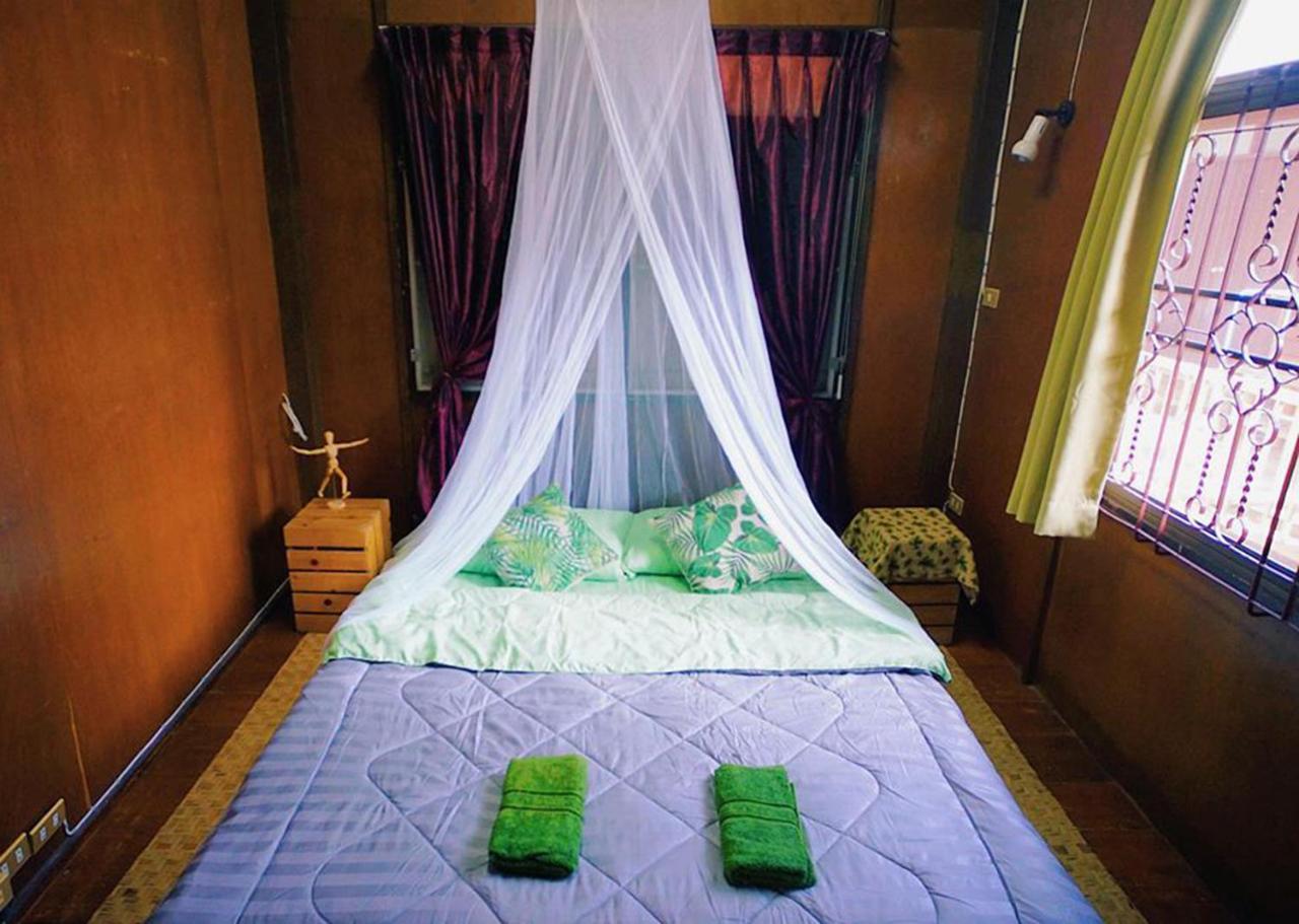 Oh My Bed Chiang Mai Hostel ภายนอก รูปภาพ