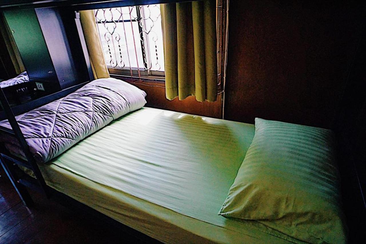 Oh My Bed Chiang Mai Hostel ภายนอก รูปภาพ