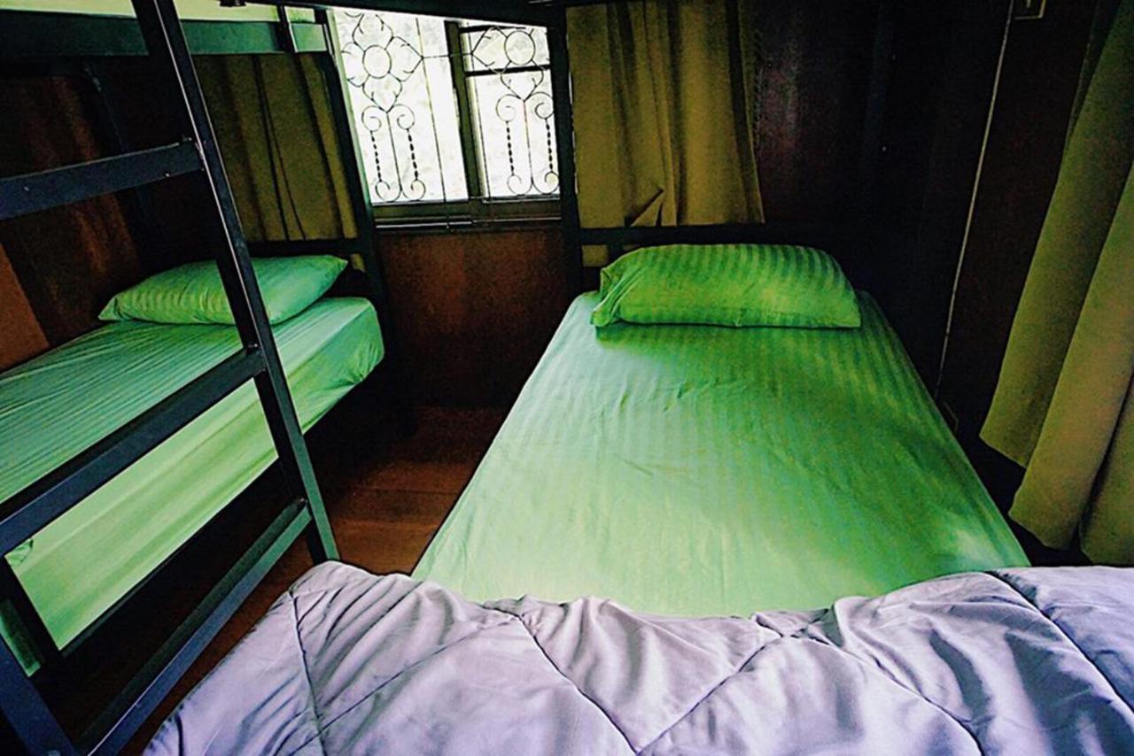 Oh My Bed Chiang Mai Hostel ภายนอก รูปภาพ