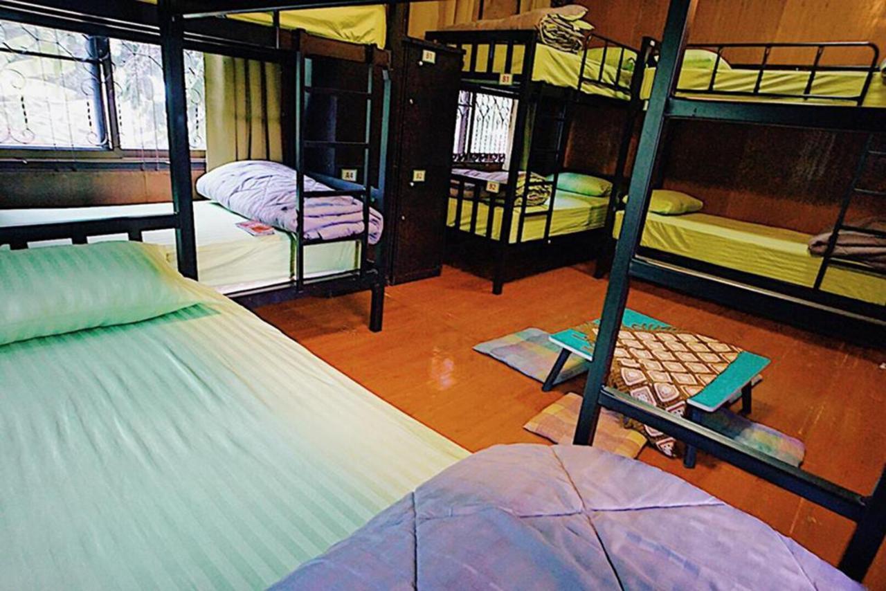 Oh My Bed Chiang Mai Hostel ภายนอก รูปภาพ
