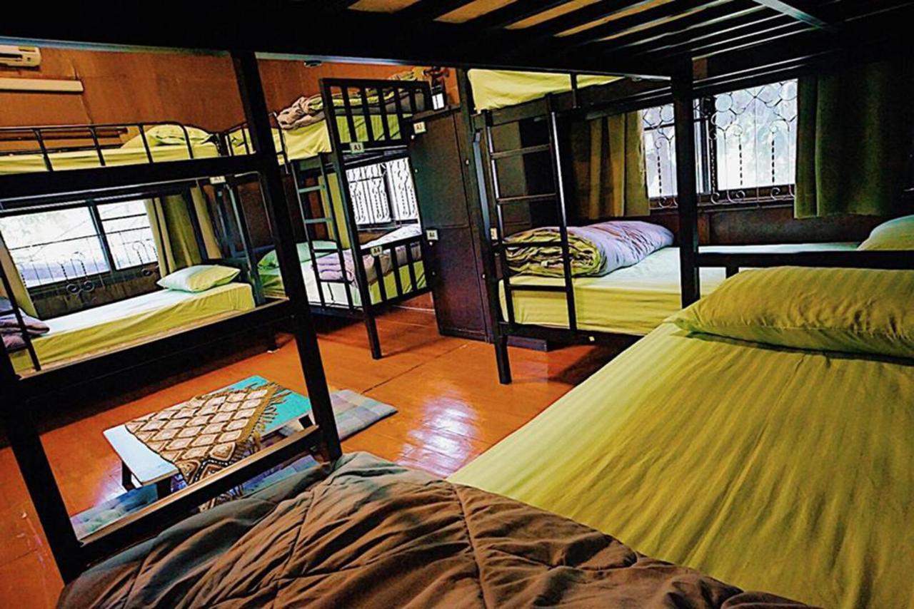Oh My Bed Chiang Mai Hostel ภายนอก รูปภาพ