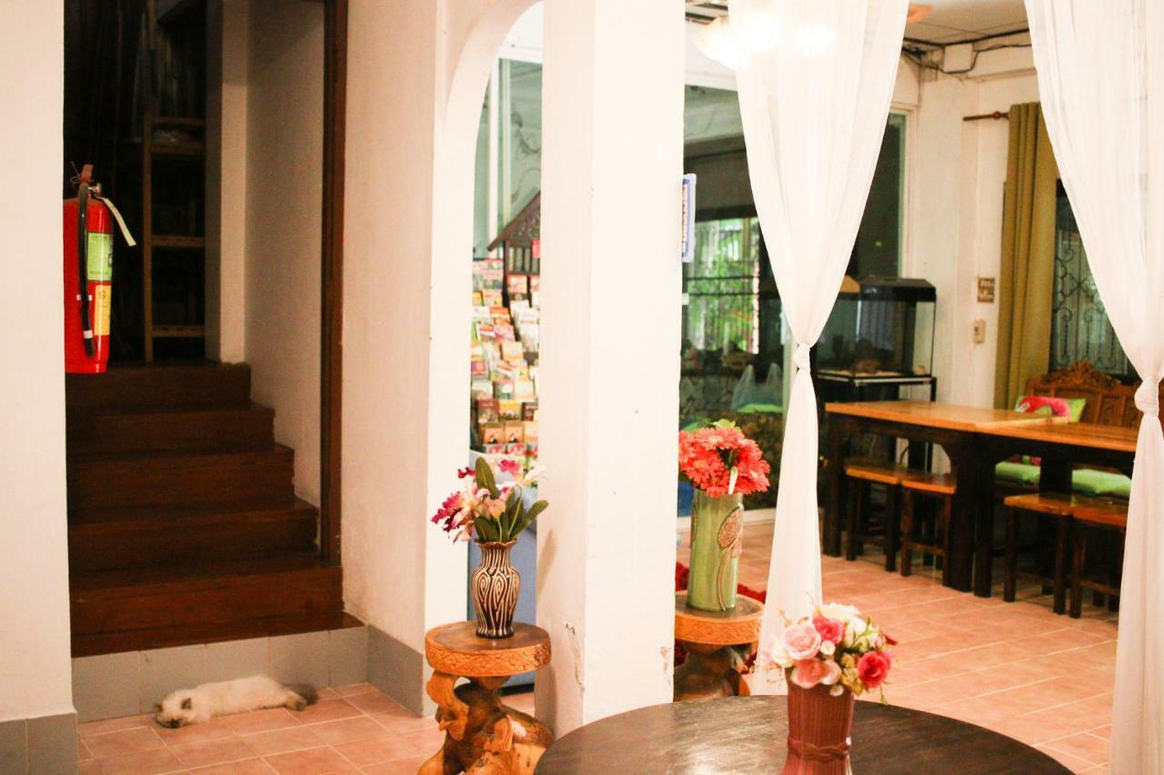 Oh My Bed Chiang Mai Hostel ภายนอก รูปภาพ